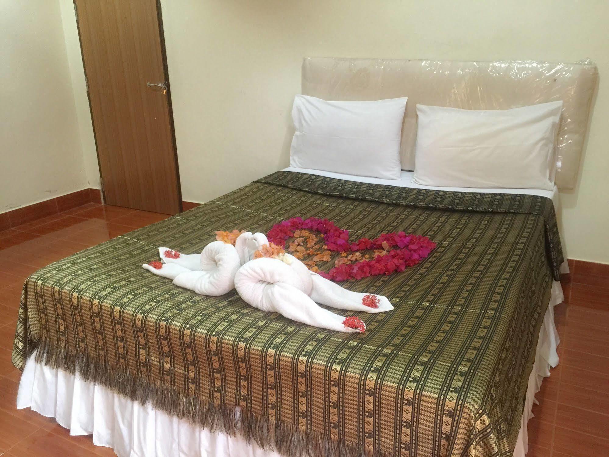 Poonsap Resort Ko Lanta Exterior foto