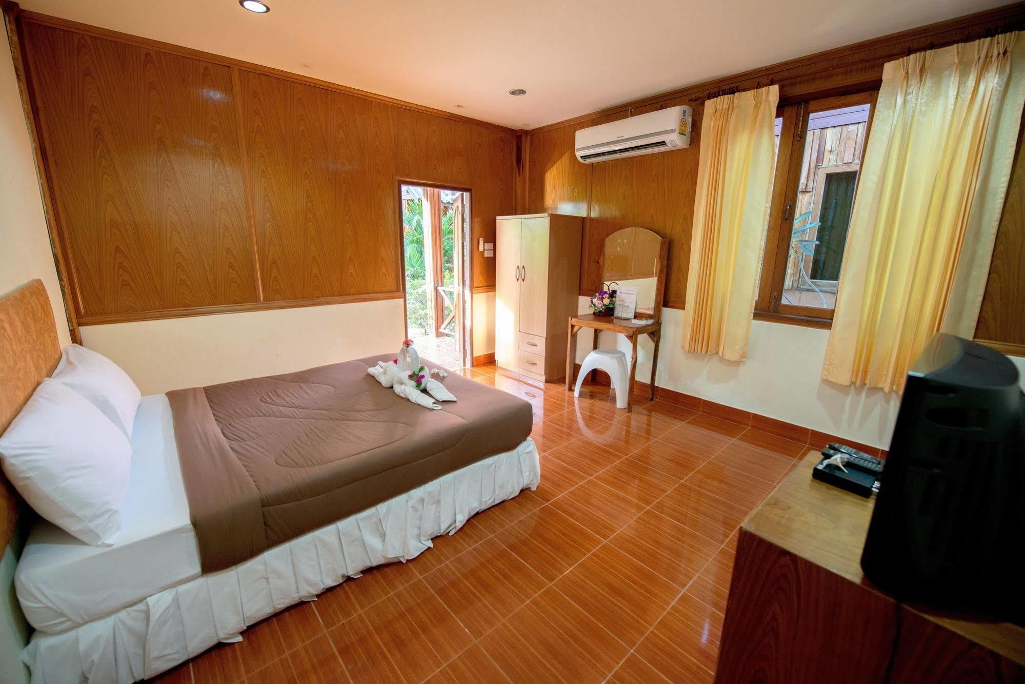 Poonsap Resort Ko Lanta Exterior foto