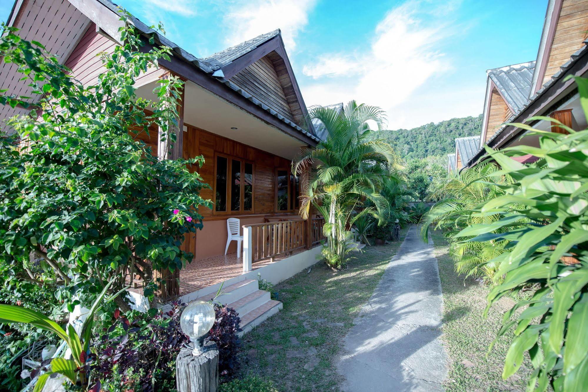 Poonsap Resort Ko Lanta Exterior foto