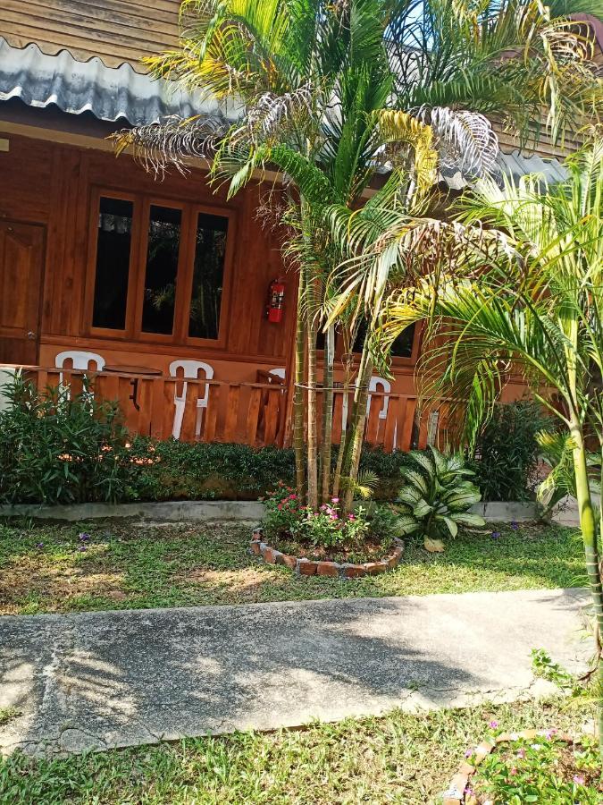 Poonsap Resort Ko Lanta Exterior foto